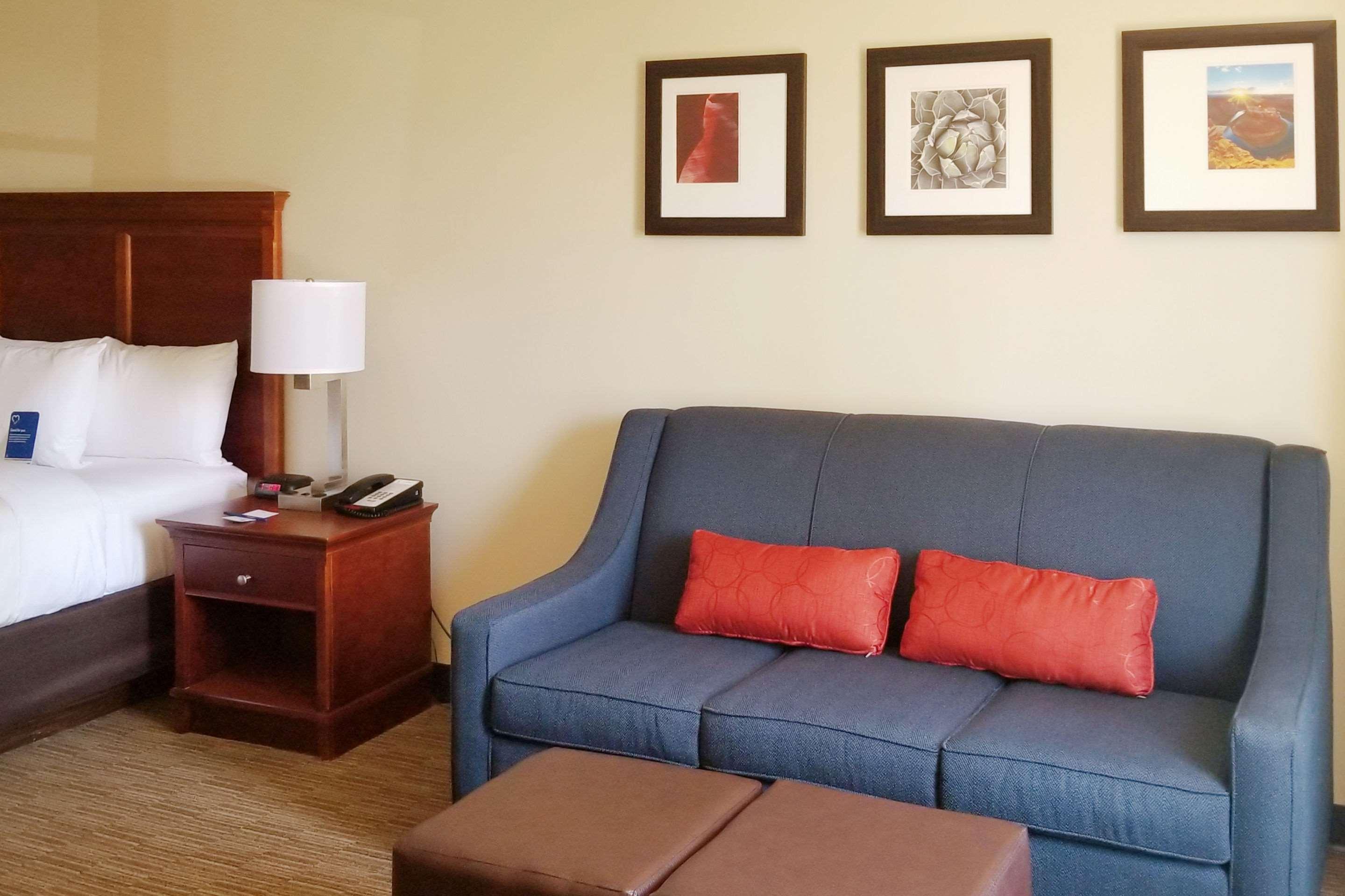 Comfort Inn & Suites Tempe Phoenix Sky Harbor Airport Exterior foto
