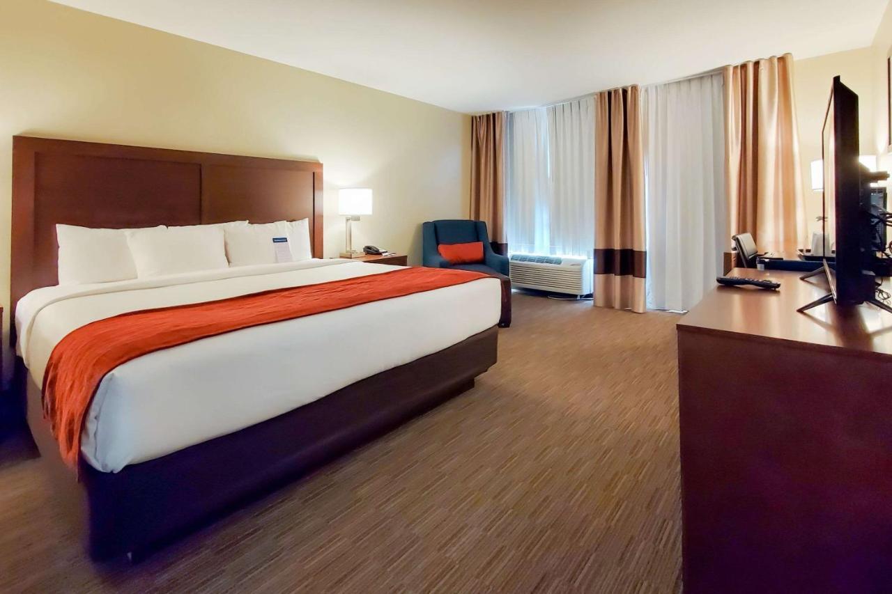 Comfort Inn & Suites Tempe Phoenix Sky Harbor Airport Exterior foto